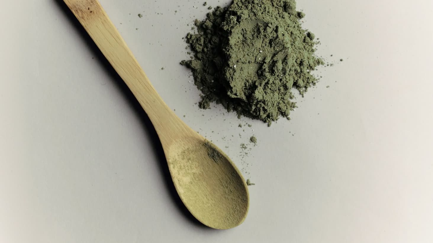 Are daily greens essential for women?