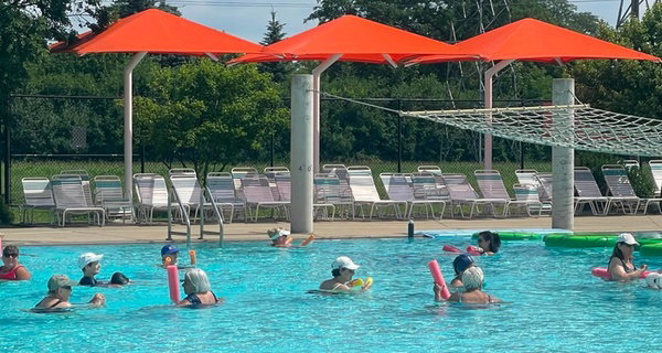 Daily Passes to Oriole Aquatic Center in Morton Grove