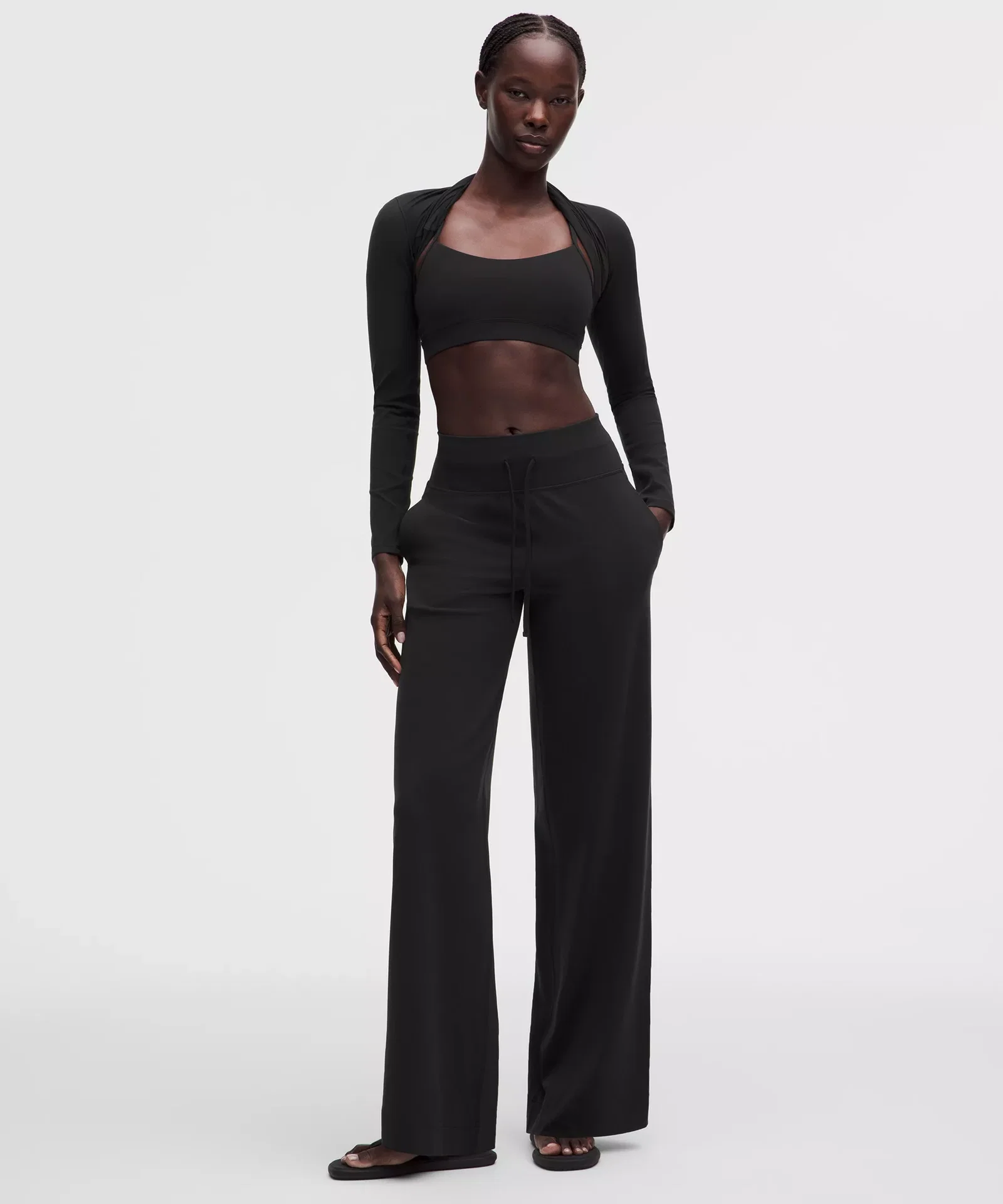 Groove High-Rise Wide-Leg Pant *Short