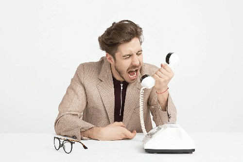 Wrong number text scam