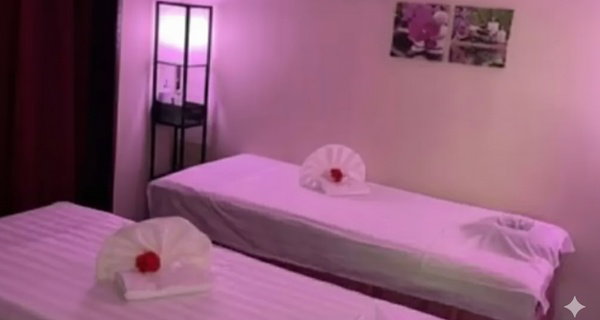 Hot-Stone Full-Body Massage with Organic Aromatherapy in Hauppauge