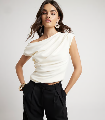 TOPS & T-SHIRTS 