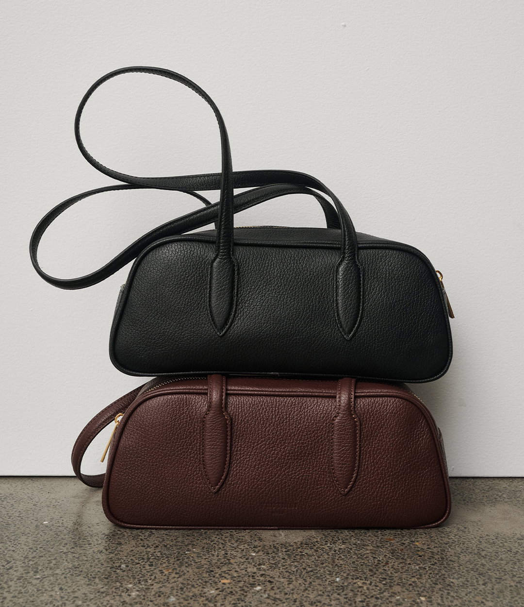 Vera Baguette Bag in Black & Mahogany