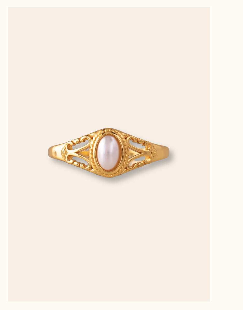 Vintage Oval Pearl Signet Ring