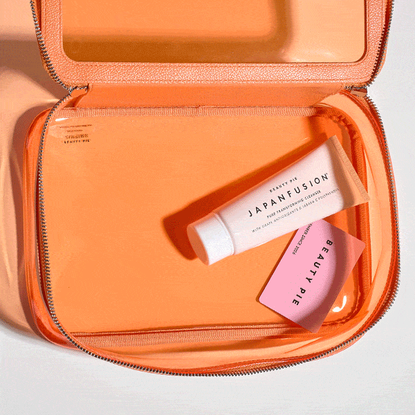 GIF of Summer Travel Kit