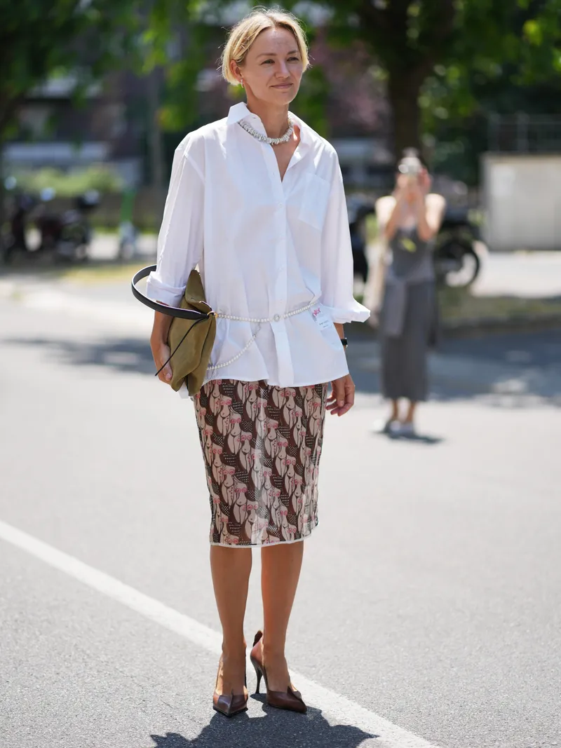 how to style a pencil skirt