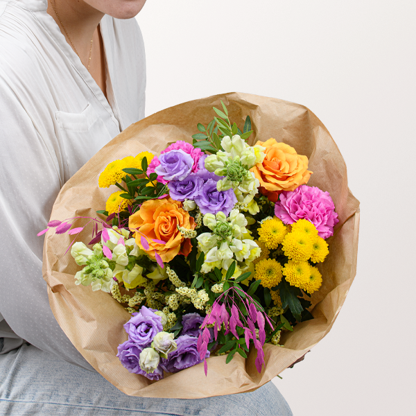 Wunderschön bunter Strauß Sommerfeier mit 2 Gratis-Geschenken für 42,99 €