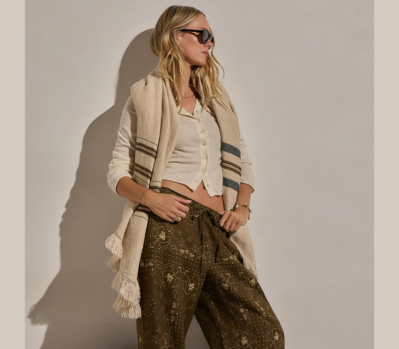 WOMEN'S LINEN