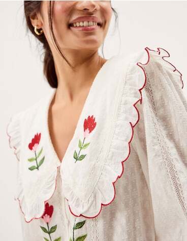 Talia Tulip Embroidered Scallop Collar Top White