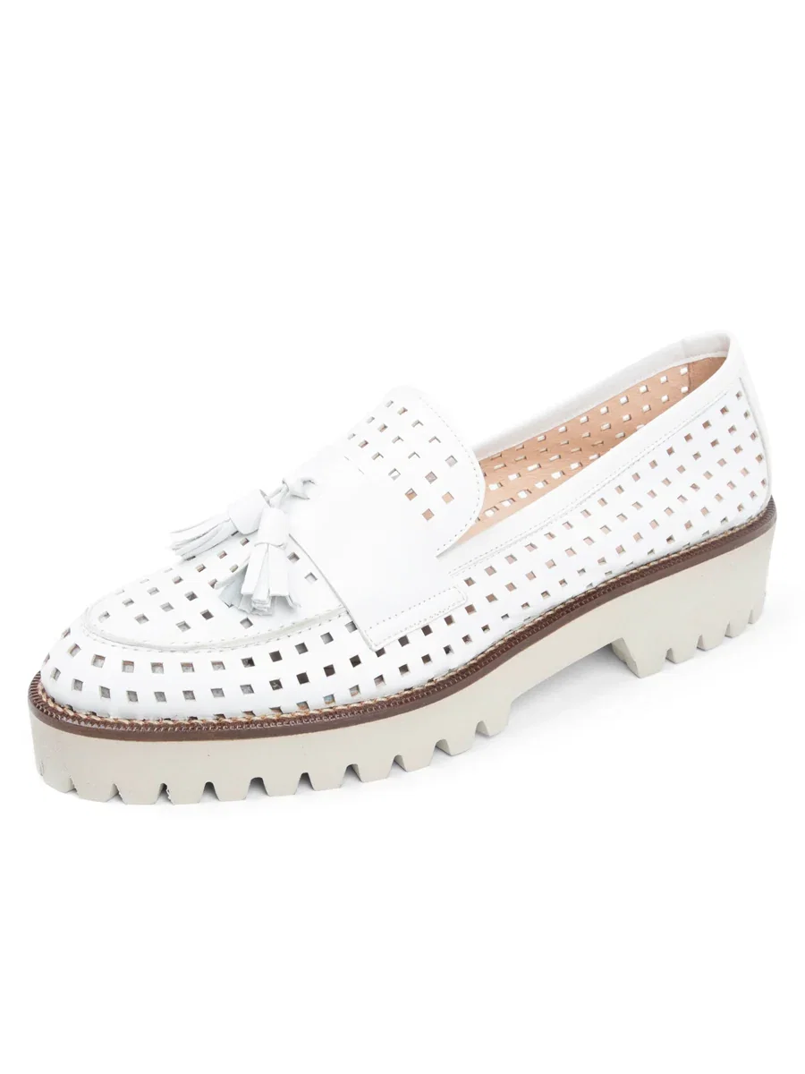 Image of Beckham Tassel Lug Loafer