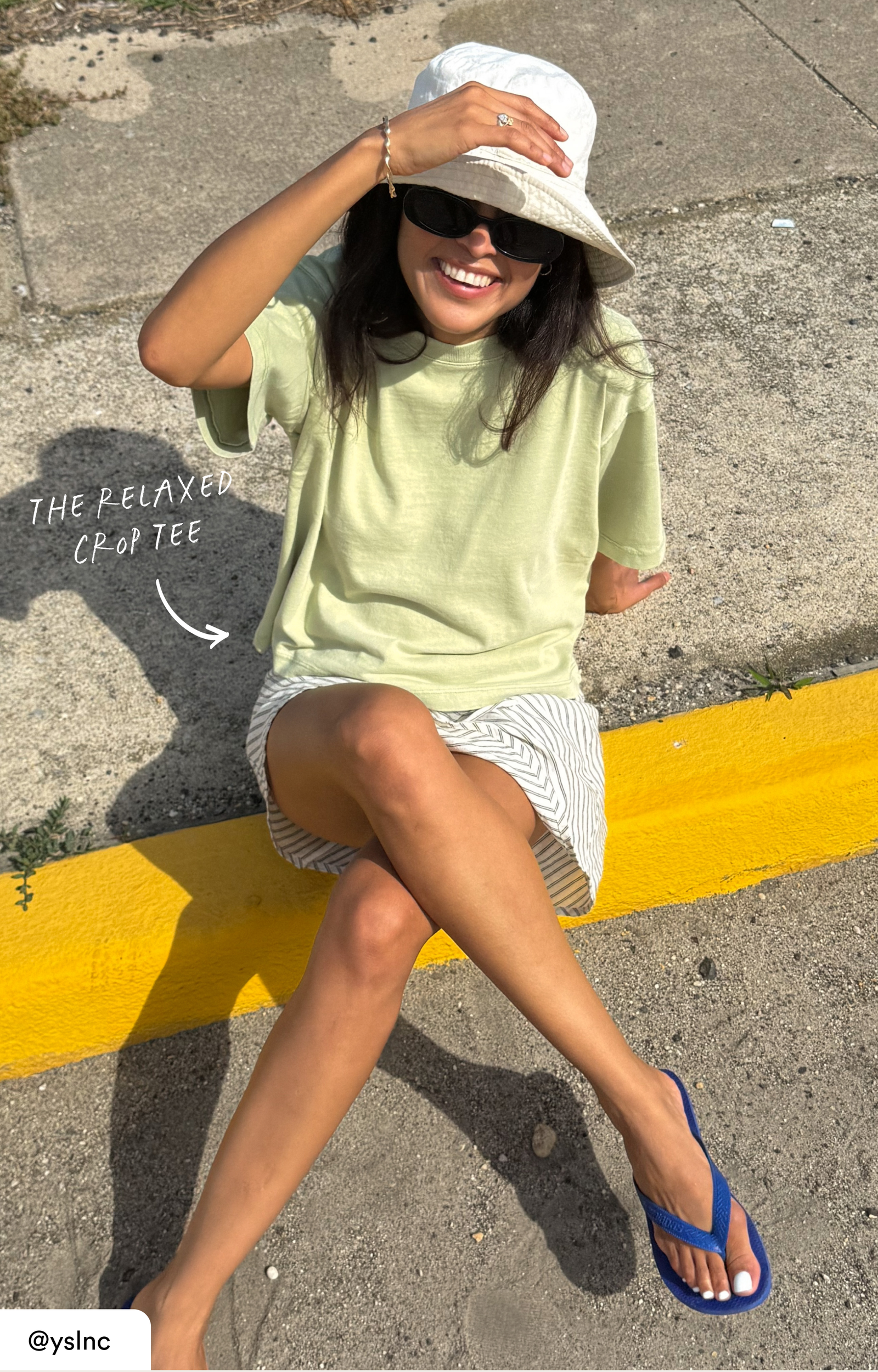 RELAXED CROP TEE