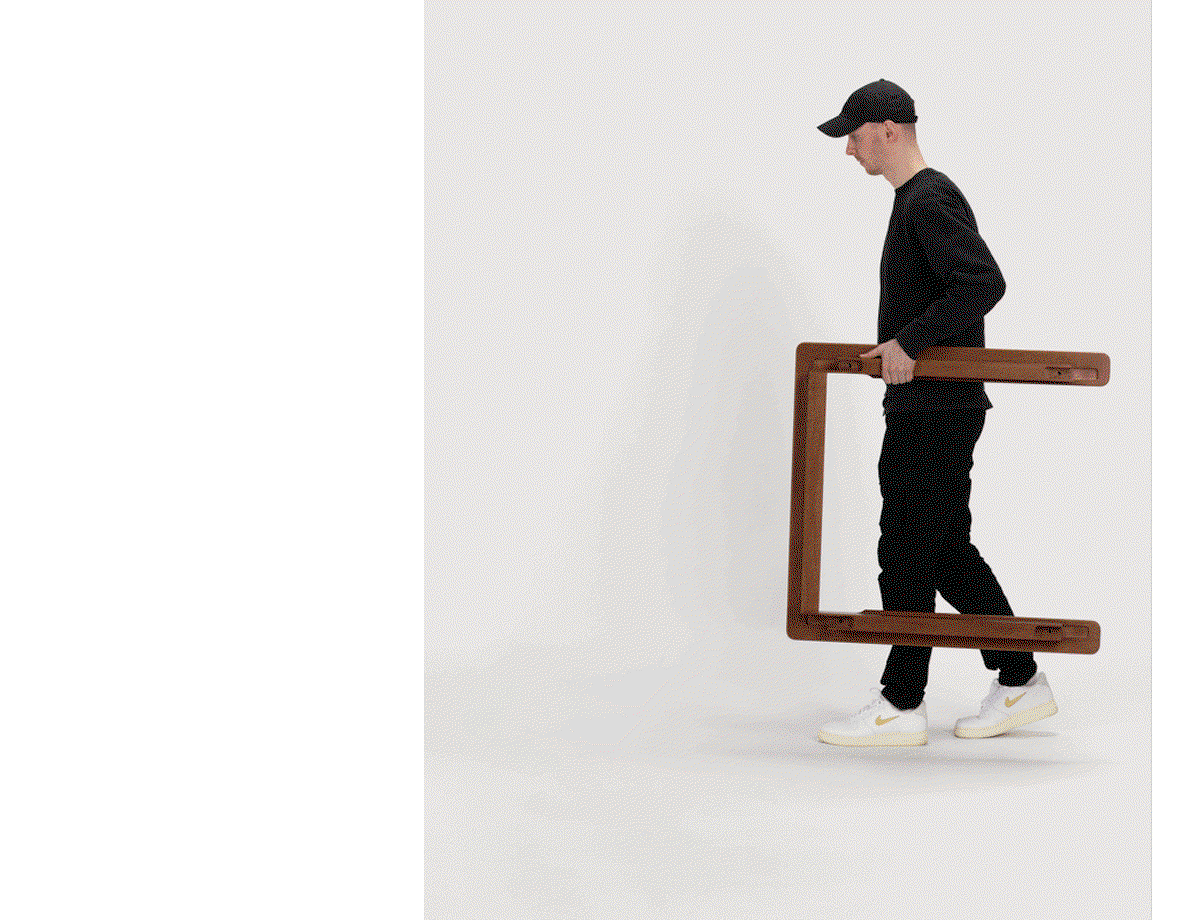 Simple set up. Assembles in minutes without tools.