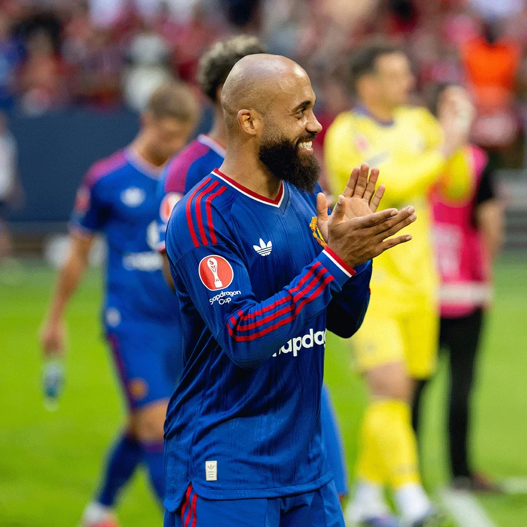 Away Kit In Action