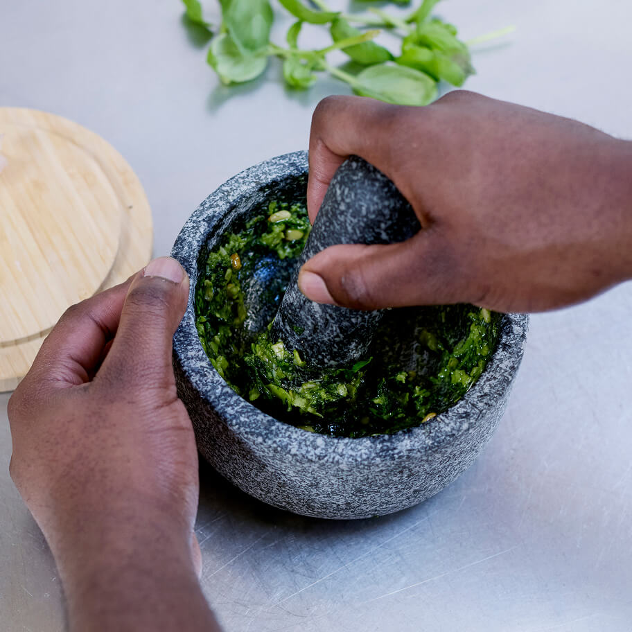 Dash™ Pestle & Mortar with Bamboo Lid