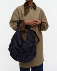 Utu L Kukasta Kukkaan Bag