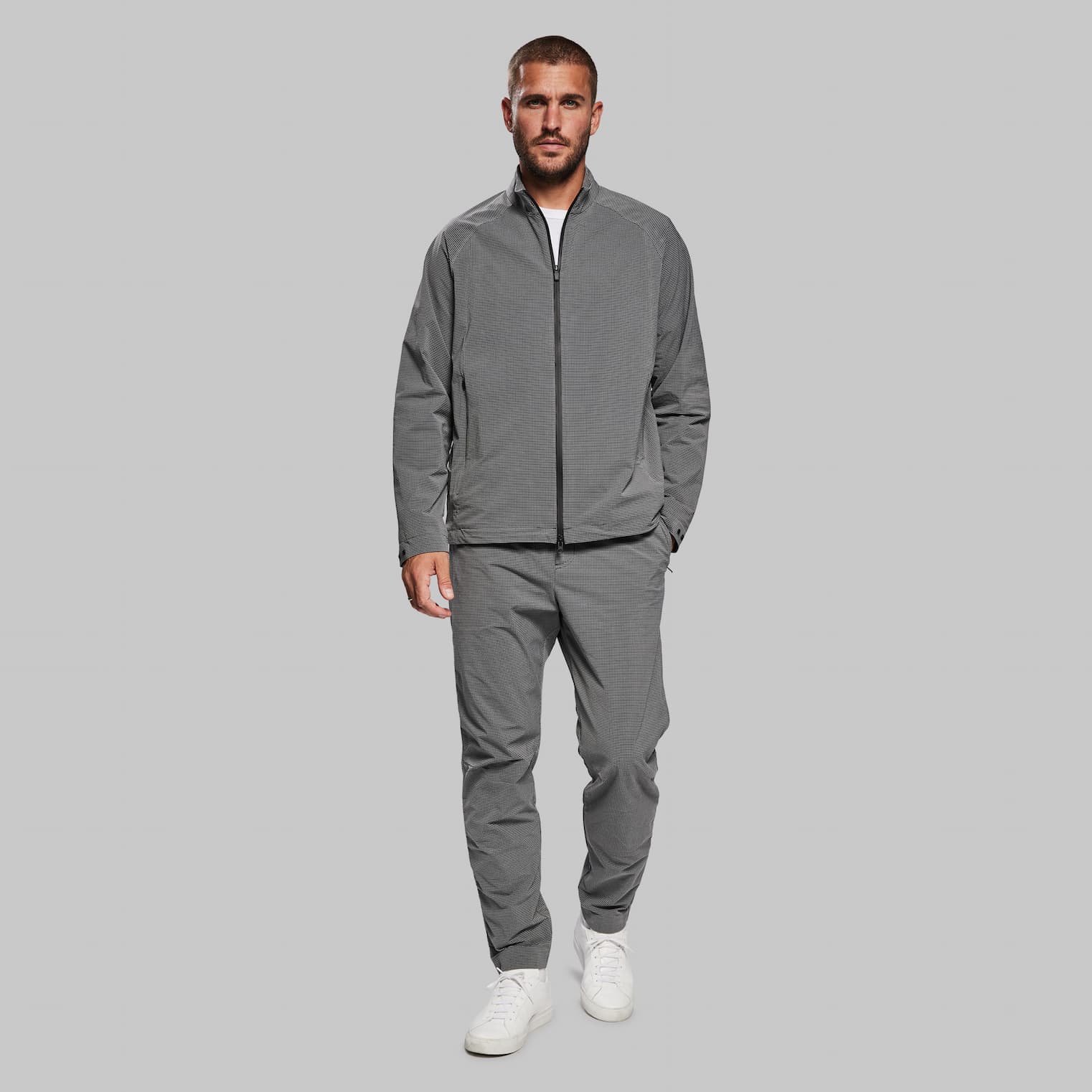 Carbon Fibre + Dyneema® Shell | vollebak.com