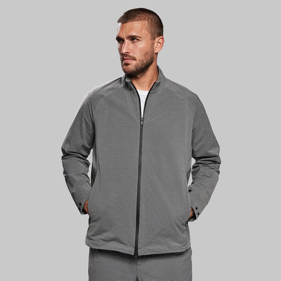 Carbon Fibre + Dyneema® Shell | vollebak.com