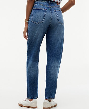 Mom High Rise Tapered Jeans