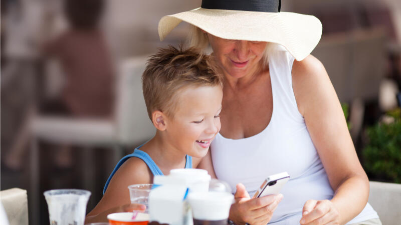 Comment bien gérer son budget vacances à plusieurs grâce aux applis?