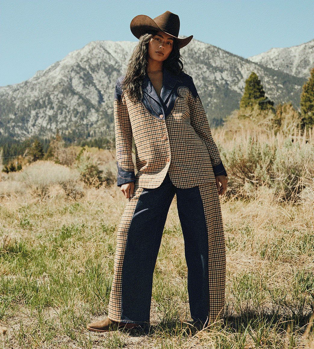 Women's Houndstooth Blazer