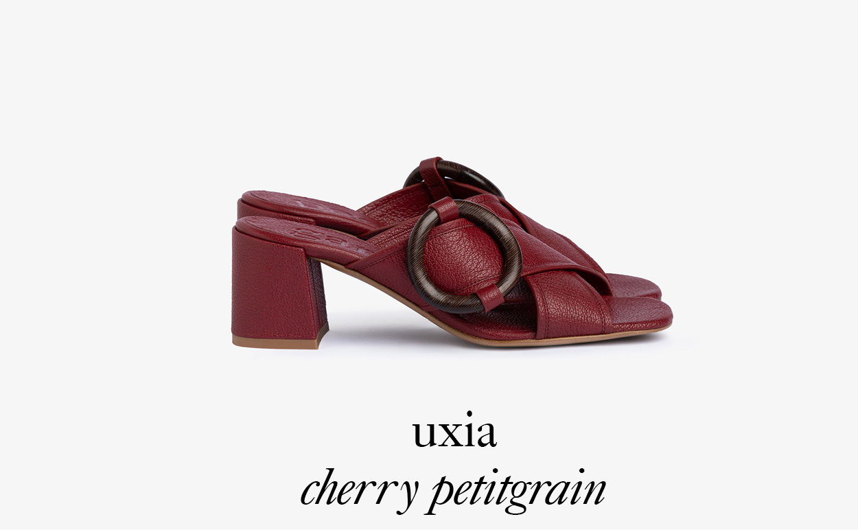 Uxia