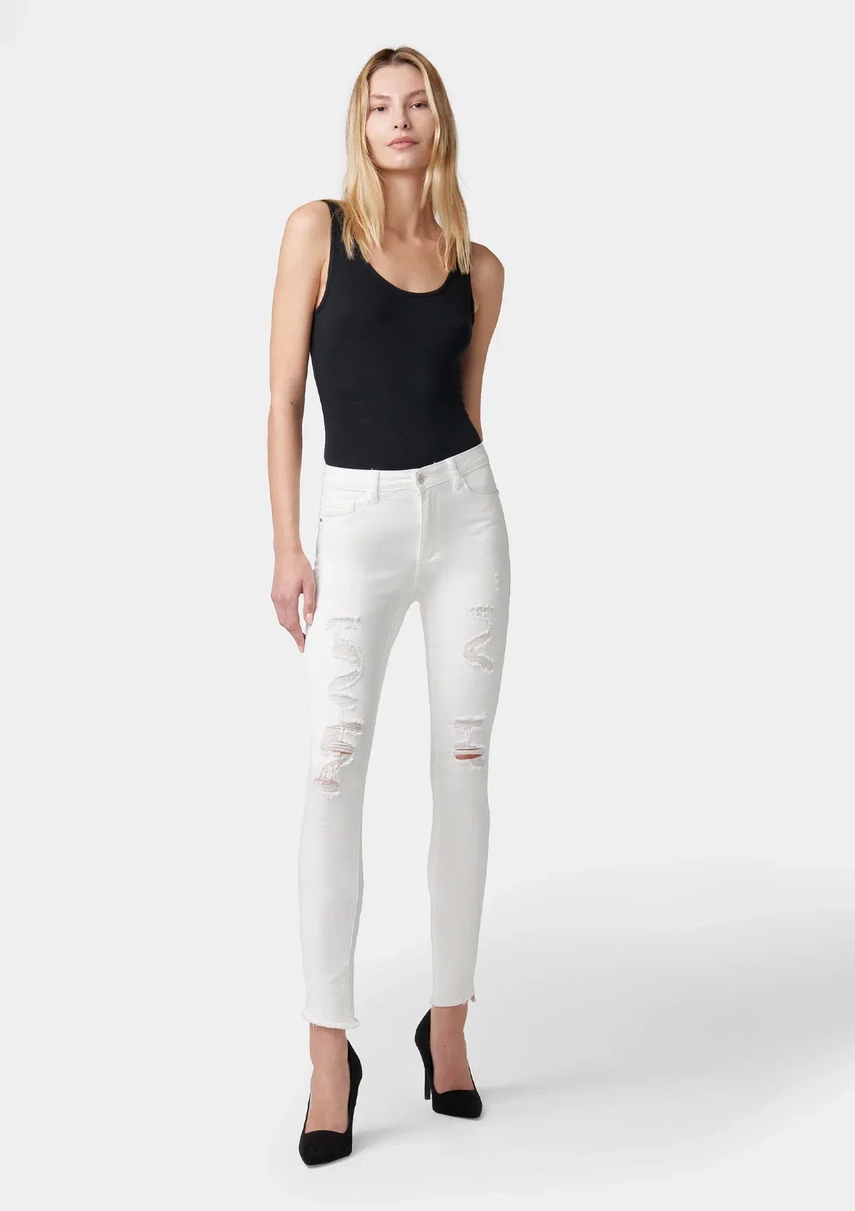 Image of Tall Daniela Distressed Jeans
