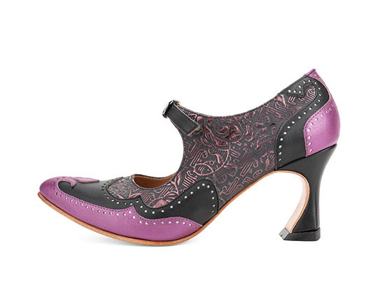 The Boudicca | Plum Emboss