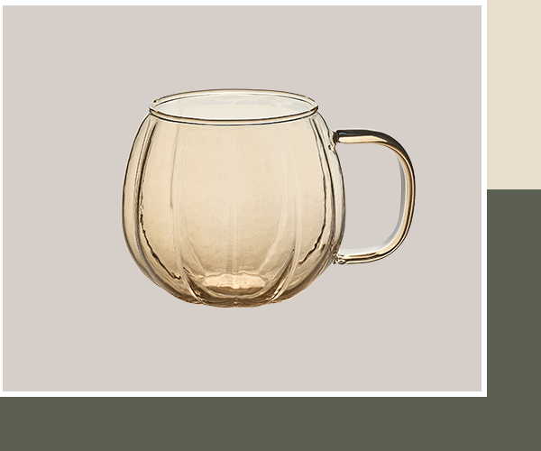 Glasbecher, transparent mit schimmerndem Farbverlauf, rund, Henkel, Produktansicht, Vorderansicht