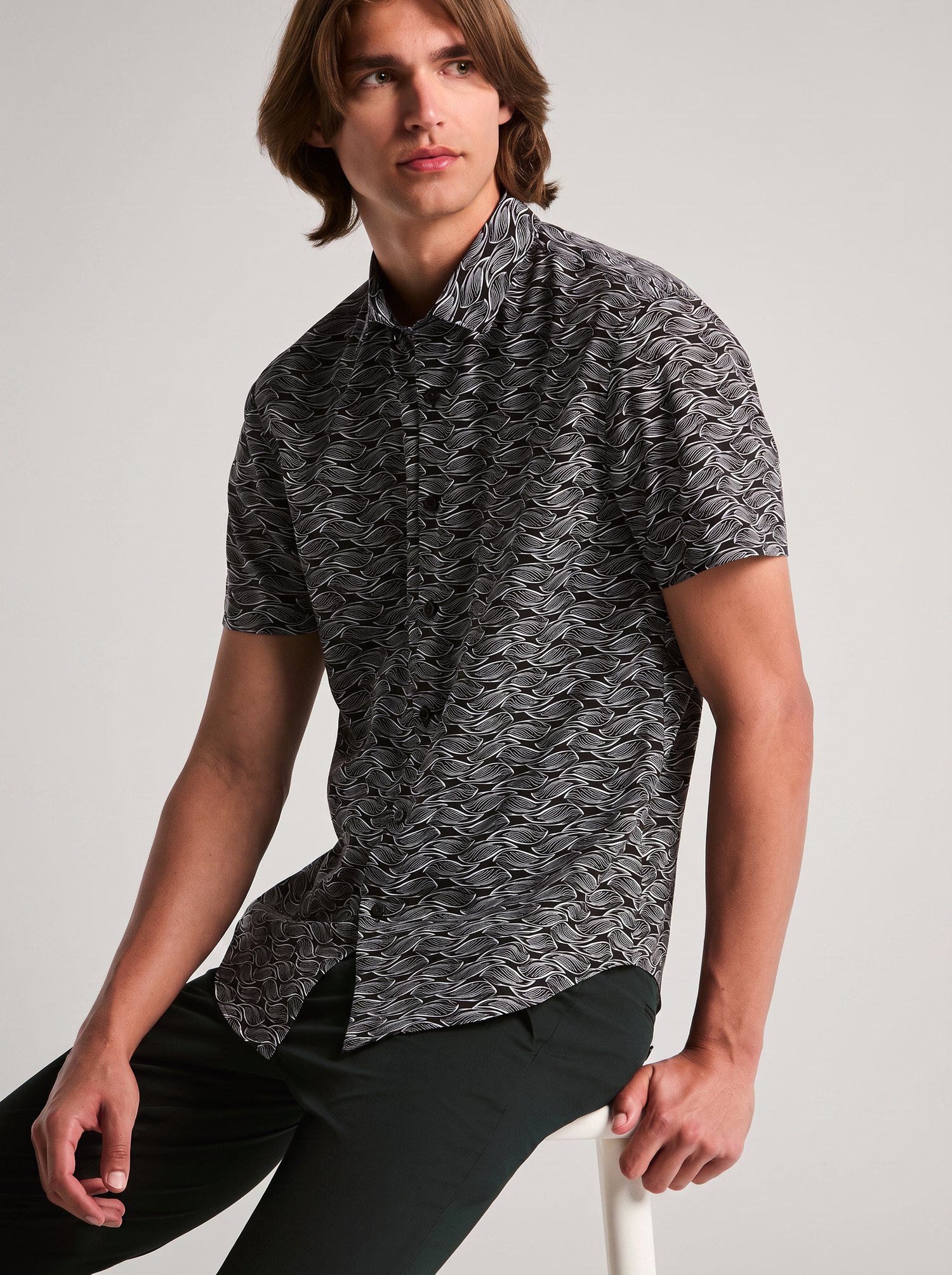 Slim Fit Total Stretch Wave Print Shirt