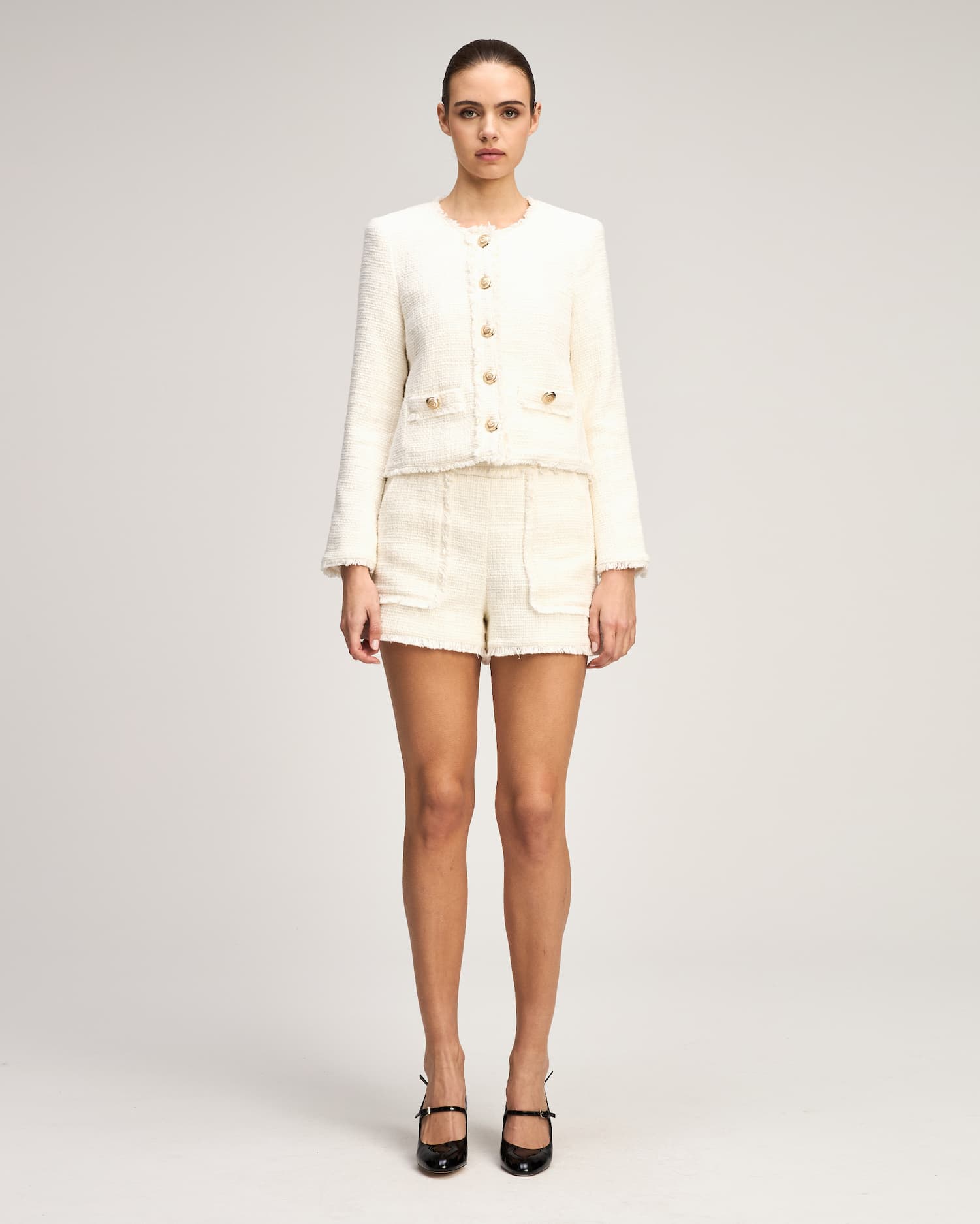 https://cinqasept.nyc/products/christie-jacket-in-gardenia