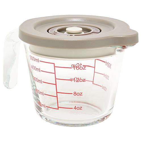 Curtis Stone 500ml Glass Measuring Cup with Lid