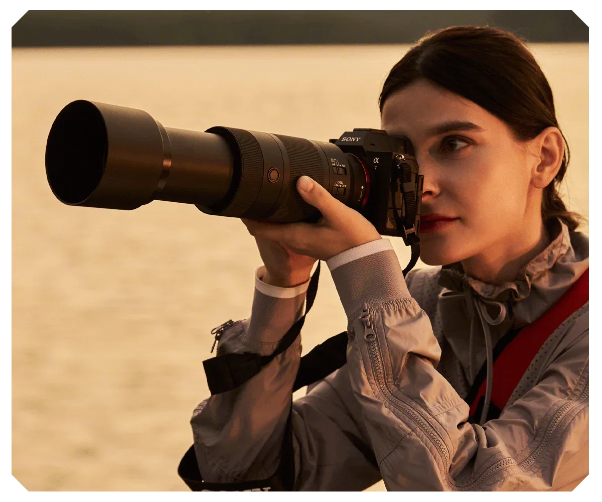 Sony FE 100-400mm f5.6-8 OSS Lens