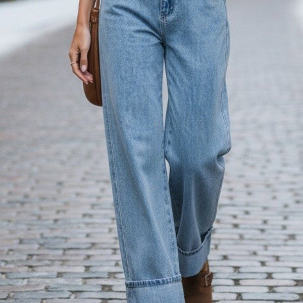 CUFFED WIDE LEG JEANS