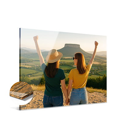 Unser Foto hinter Acrylglas verstärkt die Tiefenschärfe deines Fotos. Selbst feinste Farben werden detailgetreu wiedergegeben; dank der handpolierten 3mm starken Acryloberfläche in atemberaubender Intensität.