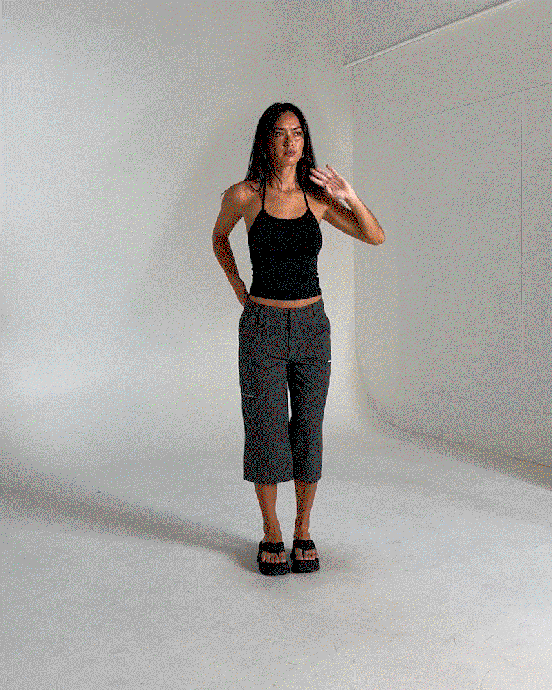It Gyrl Low Rise Capri Cargo Pant