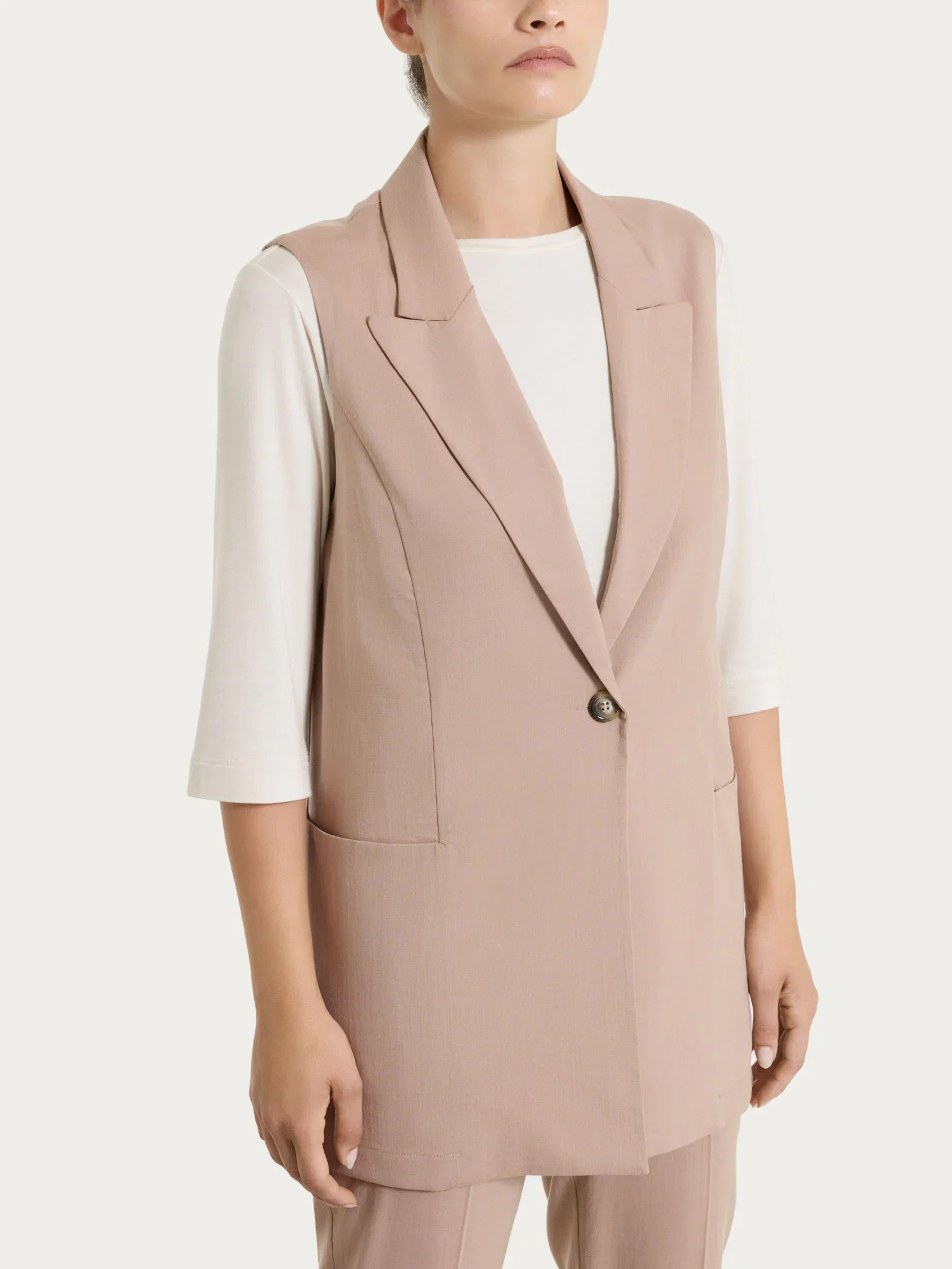 Image of Gilet lungo in Super Natural - Warm Taupe
