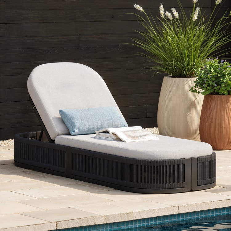 Costra Outdoor Aluminum & Rope Weave Reclining Chaise Lounge in Black