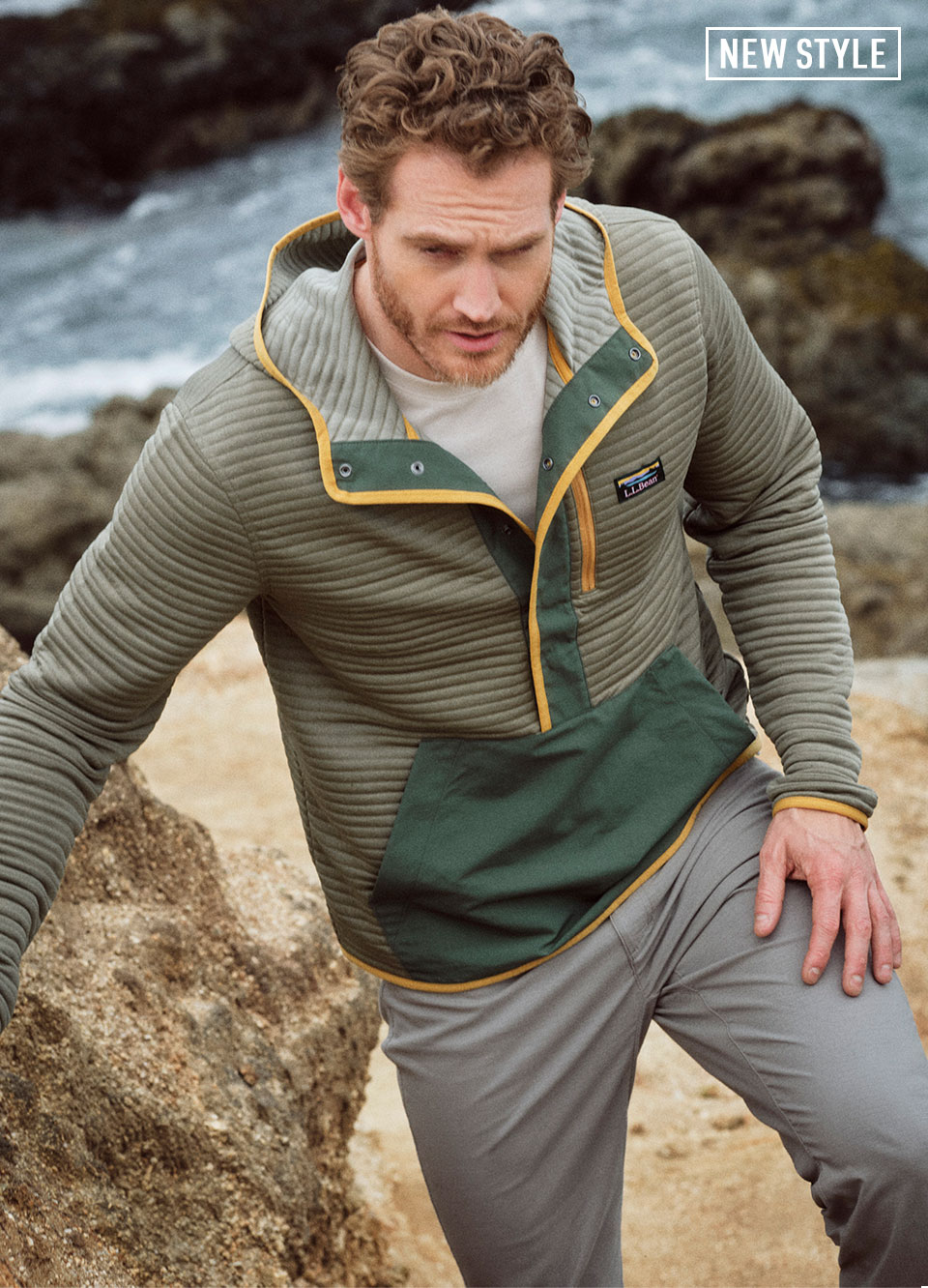 Airlight Hoodie Pullover