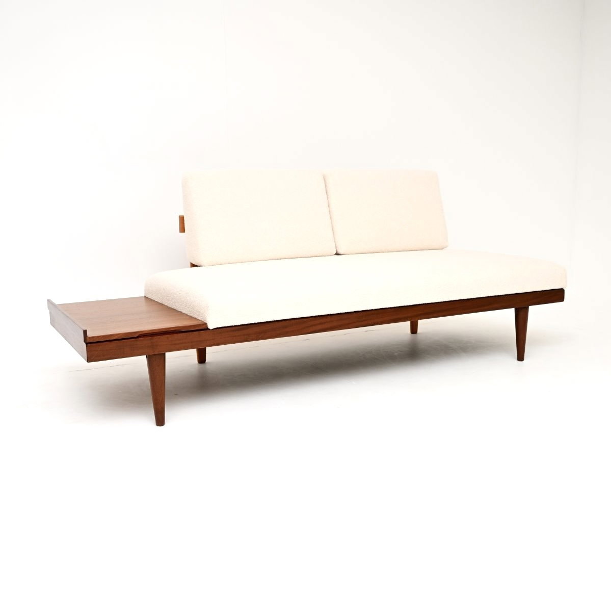 Vintage Scandinavian Sofa / Day Bed By Ingmar Relling