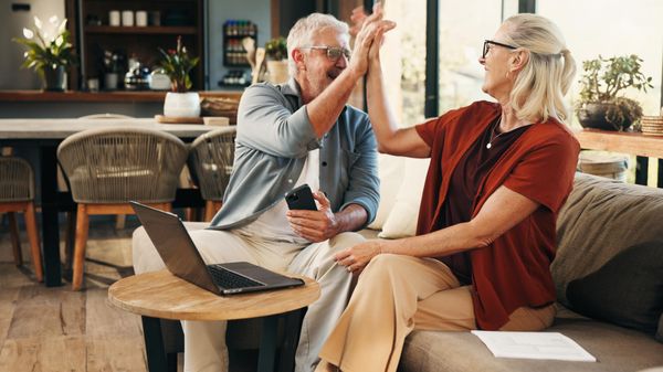 Épargne: les stratégies à adopter pour investir après 70 ans