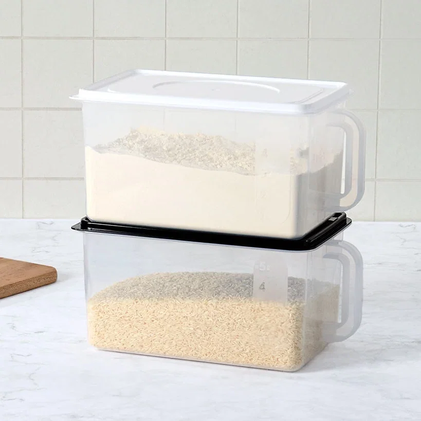 Image of Large Food Storage Container with Lid and Handle