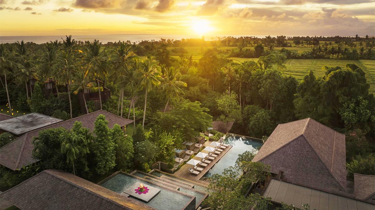 Multi-Award-Winning Boutique Bali Jungle Suites with Daily Three-Hour Free-Flow Cocktails & Nightly Dinner