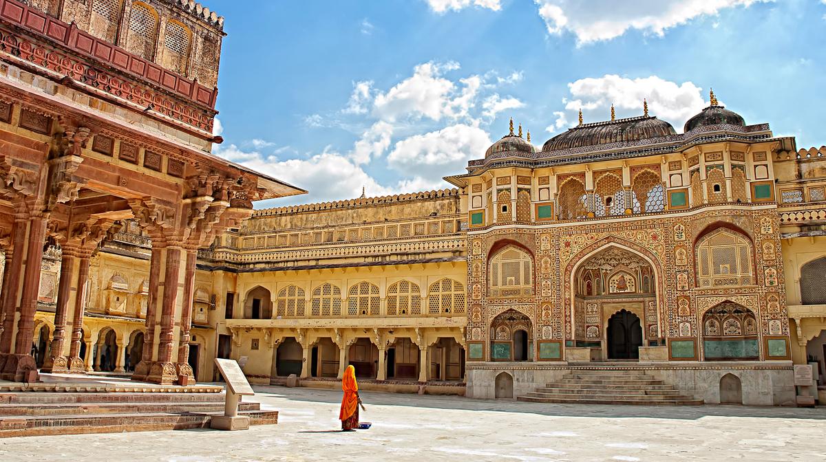 Premium 15-Day Ultimate India with Golden Triangle, Rajasthan & South India