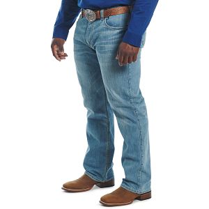 1879 Relaxed Bootcut Mens Jeans in light wash.