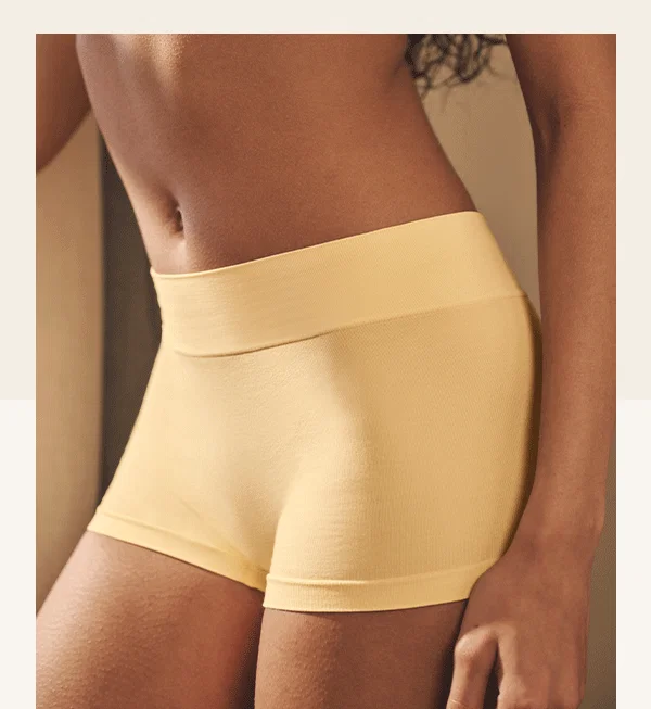 Model in Seamfree Comfort Waist underwear