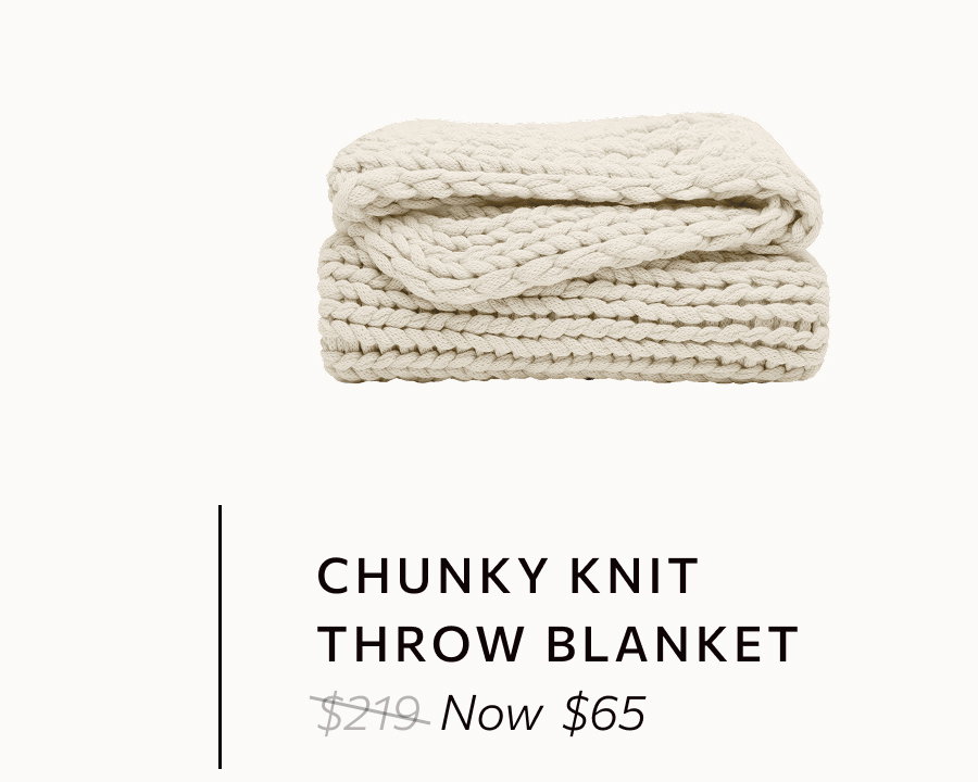 Oversized chunky knit throw blanket.
