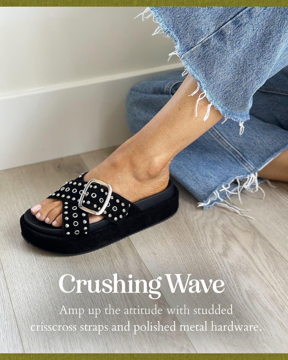 Shop Crushing Wave