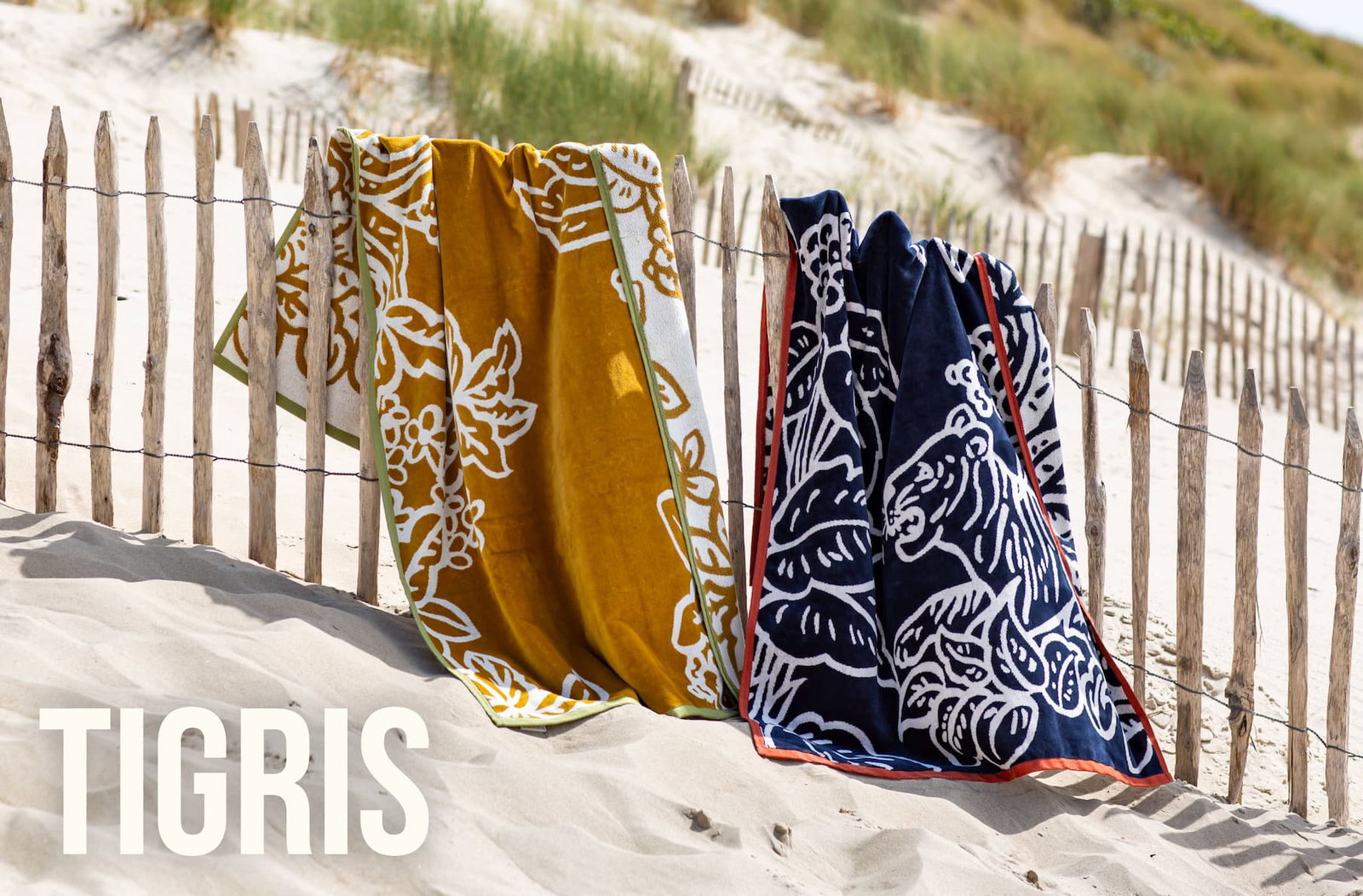 Drap de plage Tigris marine et ivoire