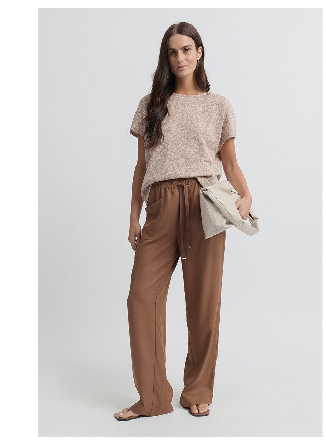 Lona Tee