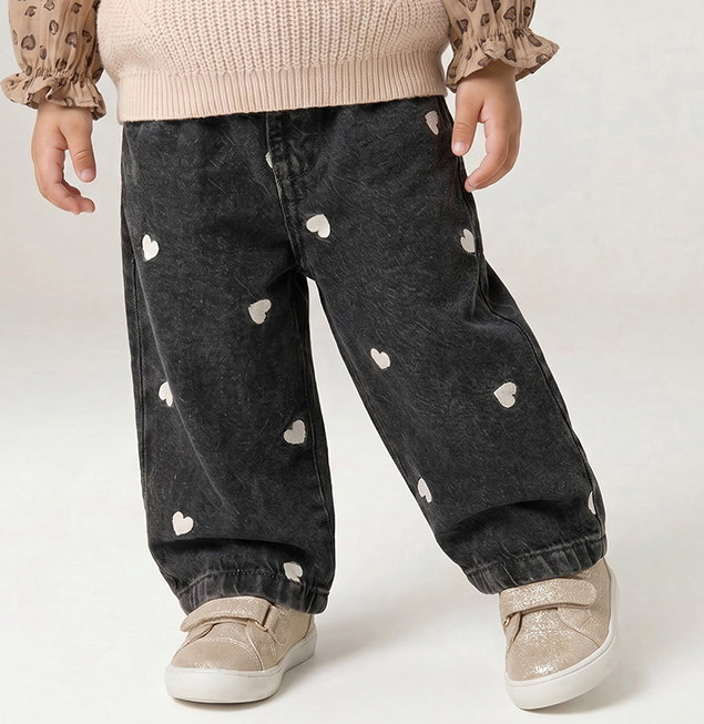 Wide-leg jeans with small embroidered hearts - denim grey